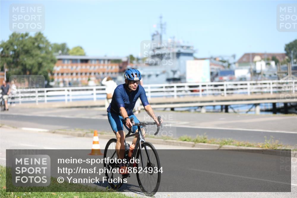 17.08.2025 - KN Förde Triathlon 2025 Yannick Fuchs http://msf.ph/oto/8624934 17.08.2025 11:39:53 Radfahren 321, 359, 369 meine-sportfotos.de
