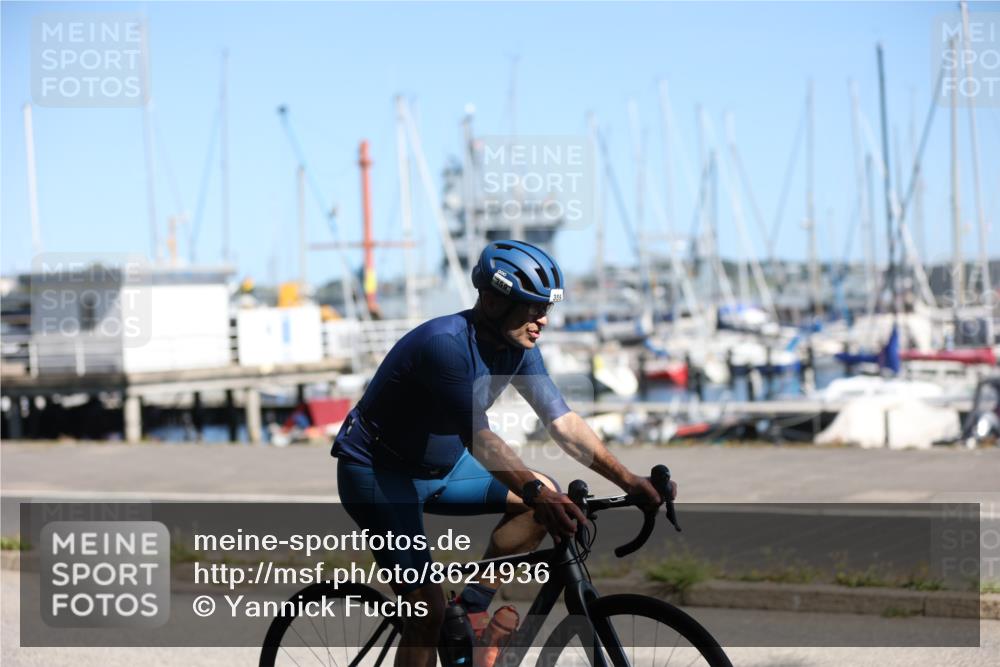 17.08.2025 - KN Förde Triathlon 2025 Yannick Fuchs http://msf.ph/oto/8624936 17.08.2025 11:39:53 Radfahren 321, 359, 369 meine-sportfotos.de