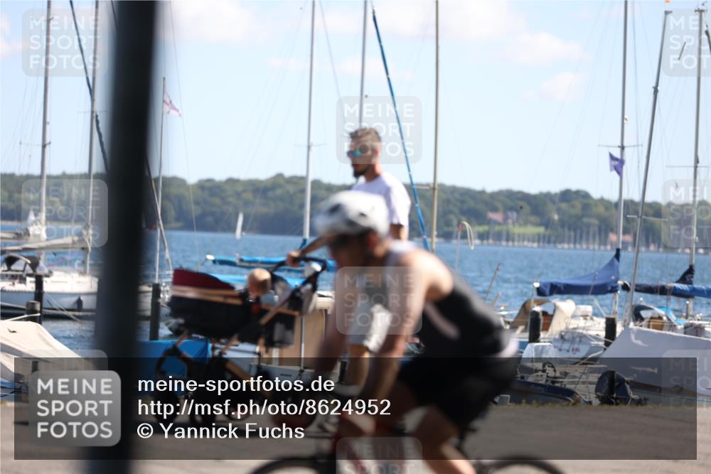 17.08.2025 - KN Förde Triathlon 2025 Yannick Fuchs http://msf.ph/oto/8624952 17.08.2025 11:40:19 Radfahren 312, 331, 340, 299, 631 meine-sportfotos.de