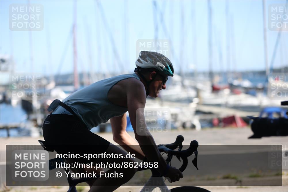17.08.2025 - KN Förde Triathlon 2025 Yannick Fuchs http://msf.ph/oto/8624958 17.08.2025 11:40:21 Radfahren 312, 331, 335, 340, 312 meine-sportfotos.de