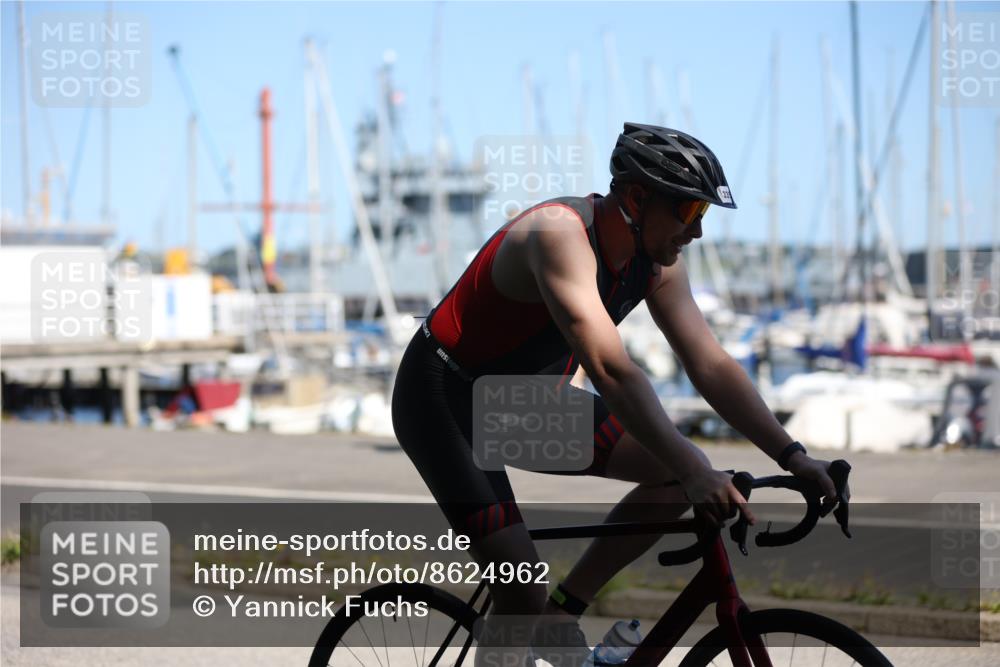 17.08.2025 - KN Förde Triathlon 2025 Yannick Fuchs http://msf.ph/oto/8624962 17.08.2025 11:40:30 Radfahren 304, 316, 335, 605, 620, 340 meine-sportfotos.de