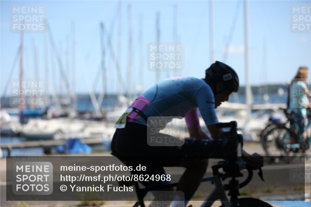 17.08.2025 - KN Förde Triathlon 2025 Yannick Fuchs http://msf.ph/oto/8624968 17.08.2025 11:40:32 Radfahren 304, 316, 335, 605, 620 meine-sportfotos.de