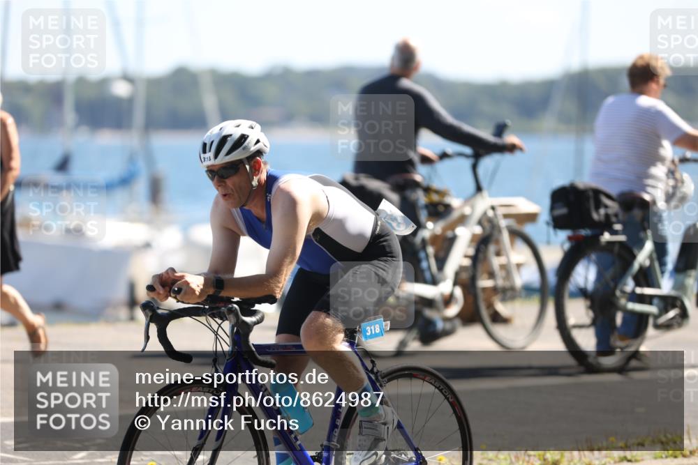17.08.2025 - KN Förde Triathlon 2025 Yannick Fuchs http://msf.ph/oto/8624987 17.08.2025 11:40:56 Radfahren 318, 346, 390, 602, 634, 358 meine-sportfotos.de