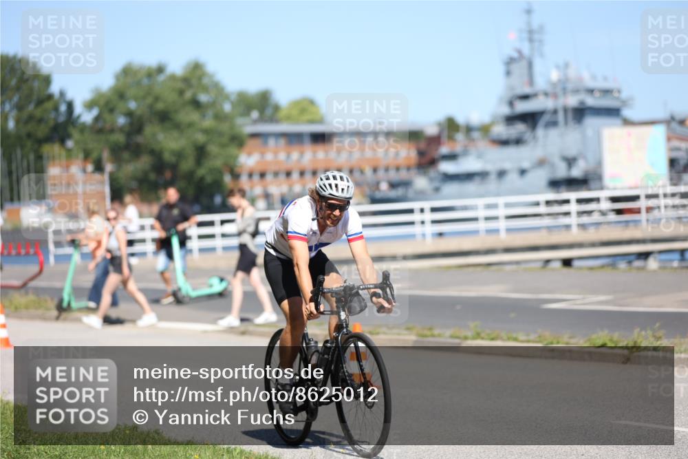 17.08.2025 - KN Förde Triathlon 2025 Yannick Fuchs http://msf.ph/oto/8625012 17.08.2025 11:41:17 Radfahren 279, 324, 604, 628, 387 meine-sportfotos.de