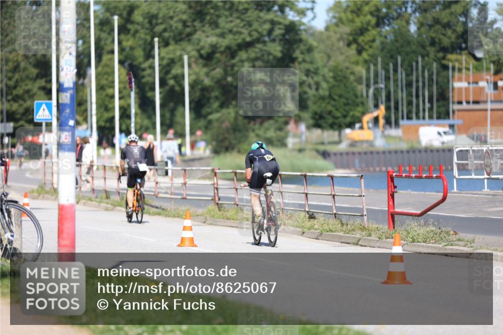 17.08.2025 - KN Förde Triathlon 2025 Yannick Fuchs http://msf.ph/oto/8625067 17.08.2025 11:42:25 Radfahren 316, 325, 343, 385, 302, 316, 364, 632 meine-sportfotos.de