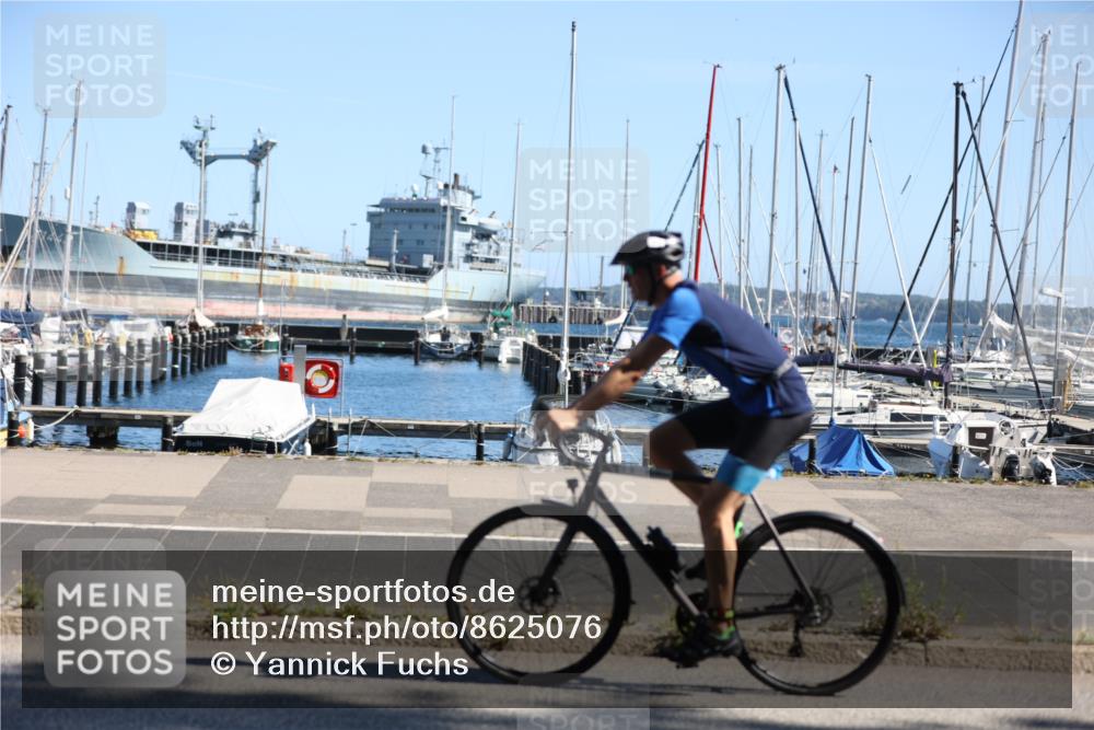 17.08.2025 - KN Förde Triathlon 2025 Yannick Fuchs http://msf.ph/oto/8625076 17.08.2025 11:42:36 Radfahren 318, 325, 343, 387, 390, 602, 343, 385 meine-sportfotos.de
