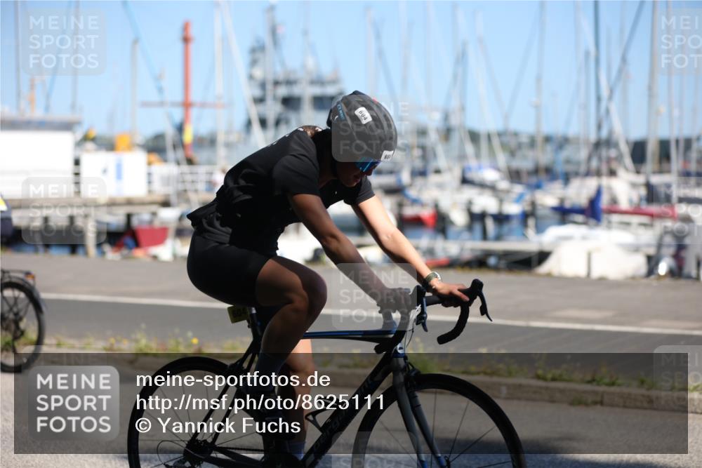 17.08.2025 - KN Förde Triathlon 2025 Yannick Fuchs http://msf.ph/oto/8625111 17.08.2025 11:43:09 Radfahren 344, 604, 641, 293, 324 meine-sportfotos.de