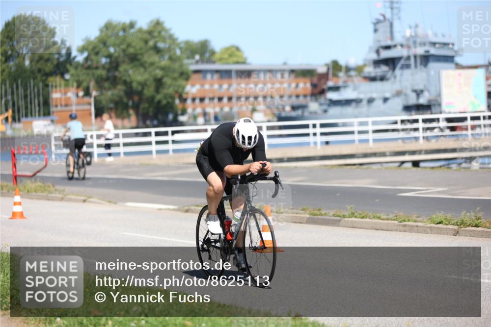 17.08.2025 - KN Förde Triathlon 2025 Yannick Fuchs http://msf.ph/oto/8625113 17.08.2025 11:43:40 Radfahren 339, 376, 607, 334 meine-sportfotos.de