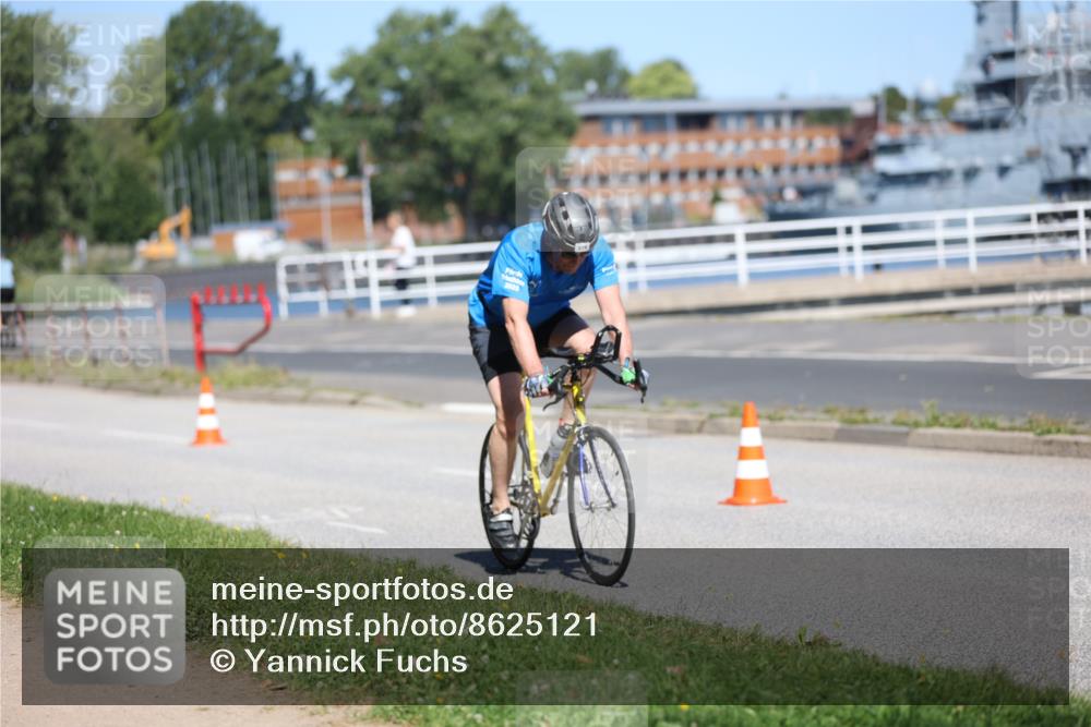 17.08.2025 - KN Förde Triathlon 2025 Yannick Fuchs http://msf.ph/oto/8625121 17.08.2025 11:43:43 Radfahren 339, 341, 376, 607, 632, 334 meine-sportfotos.de