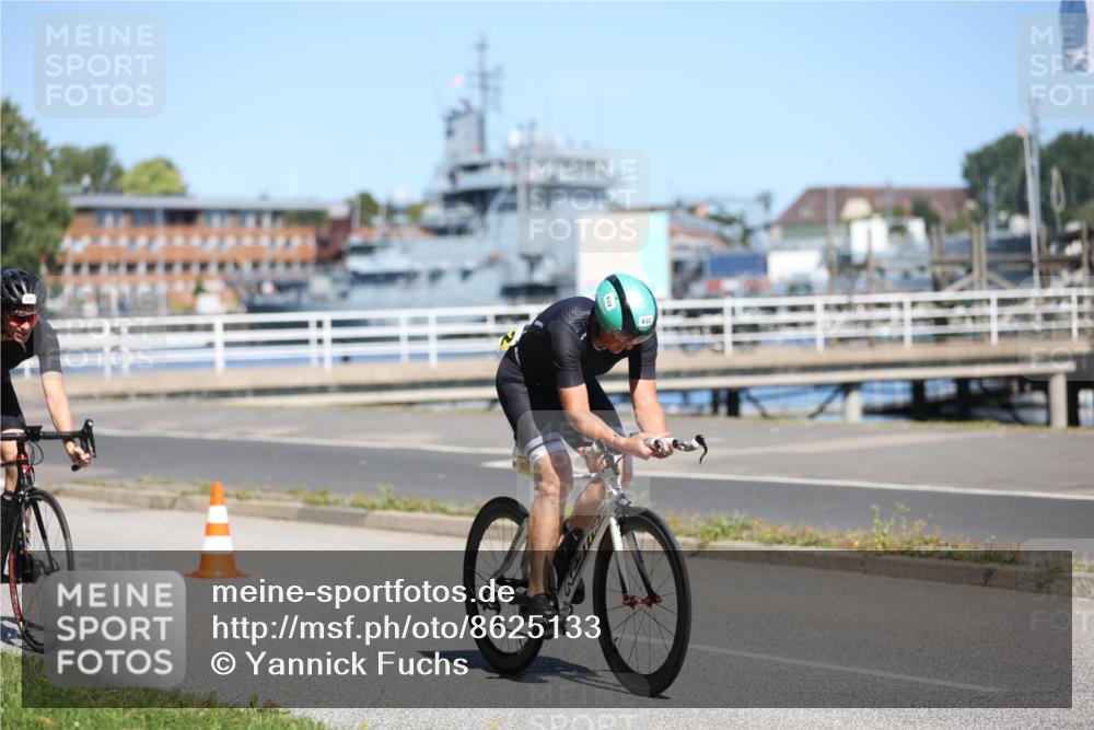 17.08.2025 - KN Förde Triathlon 2025 Yannick Fuchs http://msf.ph/oto/8625133 17.08.2025 11:43:50 Radfahren 311, 327, 338, 341, 348, 360, 362, 613, 632, 638, 339, 376, 607 meine-sportfotos.de