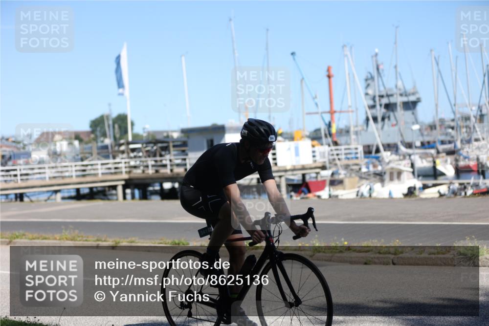 17.08.2025 - KN Förde Triathlon 2025 Yannick Fuchs http://msf.ph/oto/8625136 17.08.2025 11:43:51 Radfahren 311, 327, 338, 341, 348, 360, 362, 613, 632, 638, 376, 607 meine-sportfotos.de