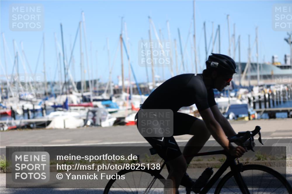 17.08.2025 - KN Förde Triathlon 2025 Yannick Fuchs http://msf.ph/oto/8625138 17.08.2025 11:43:51 Radfahren 311, 327, 338, 341, 348, 360, 362, 613, 632, 638, 376, 607 meine-sportfotos.de