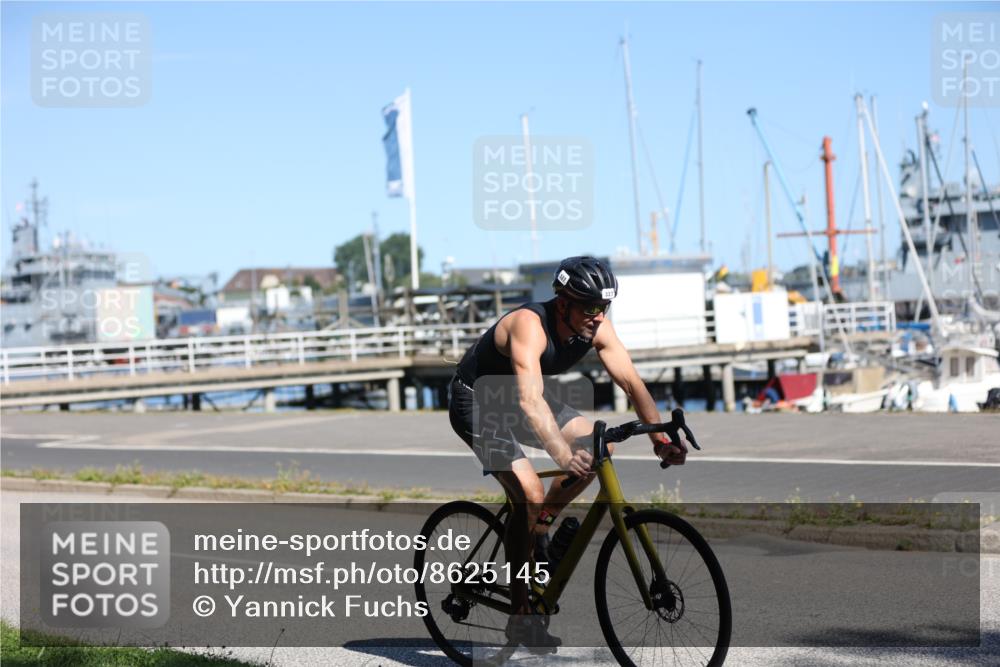 17.08.2025 - KN Förde Triathlon 2025 Yannick Fuchs http://msf.ph/oto/8625145 17.08.2025 11:43:55 Radfahren 311, 327, 338, 348, 355, 360, 362, 613, 638, 341, 607, 632 meine-sportfotos.de