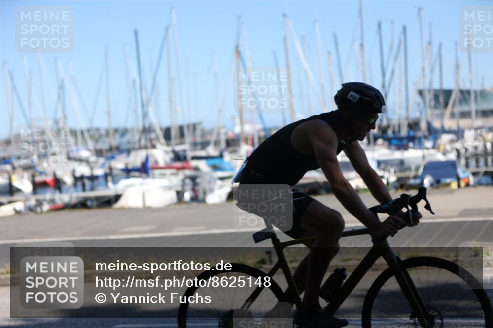 17.08.2025 - KN Förde Triathlon 2025 Yannick Fuchs http://msf.ph/oto/8625148 17.08.2025 11:43:55 Radfahren 311, 327, 338, 348, 355, 360, 362, 613, 638, 341, 607, 632 meine-sportfotos.de