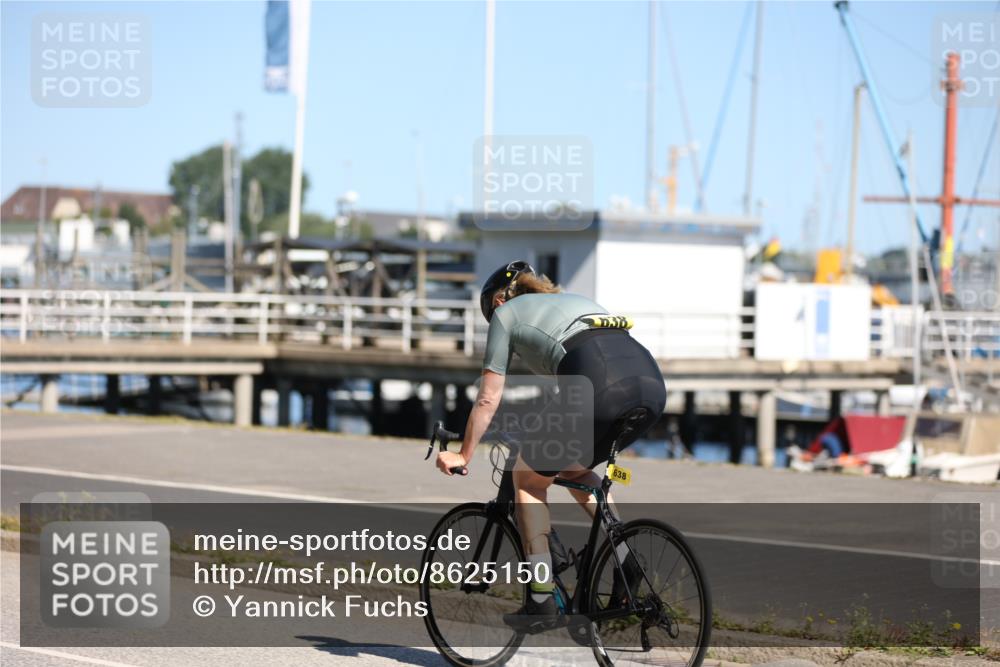 17.08.2025 - KN Förde Triathlon 2025 Yannick Fuchs http://msf.ph/oto/8625150 17.08.2025 11:43:57 Radfahren 302, 311, 327, 348, 355, 360, 362, 613, 638, 338, 341, 632, 638 meine-sportfotos.de