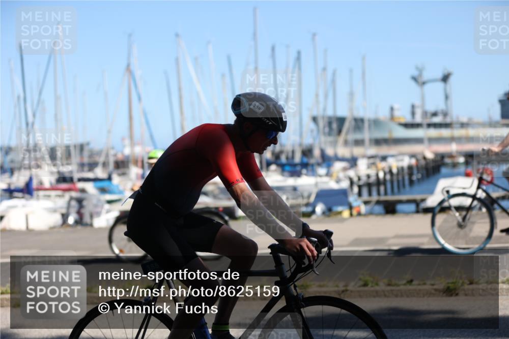 17.08.2025 - KN Förde Triathlon 2025 Yannick Fuchs http://msf.ph/oto/8625159 17.08.2025 11:44:02 Radfahren 302, 311, 355, 311, 327, 338, 348, 360, 362, 613, 638 meine-sportfotos.de