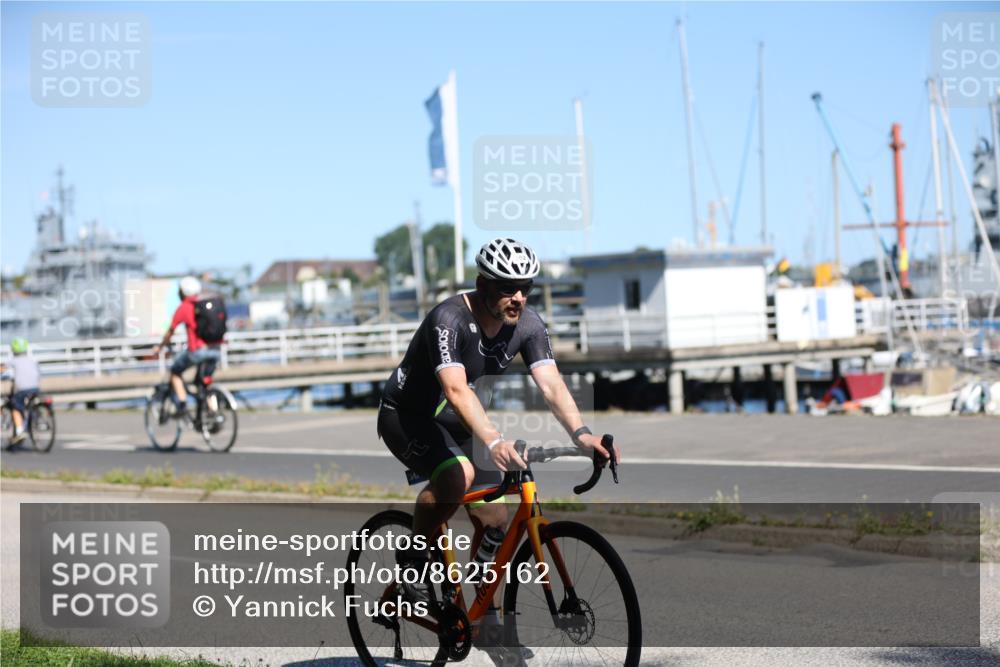 17.08.2025 - KN Förde Triathlon 2025 Yannick Fuchs http://msf.ph/oto/8625162 17.08.2025 11:44:05 Radfahren 302, 343, 355, 374, 311, 355, 360 meine-sportfotos.de