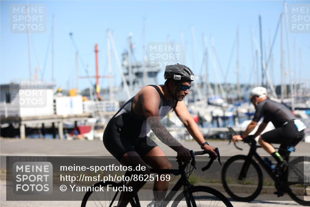 17.08.2025 - KN Förde Triathlon 2025 Yannick Fuchs http://msf.ph/oto/8625169 17.08.2025 11:44:14 Radfahren 343, 350, 374, 642, 302 meine-sportfotos.de