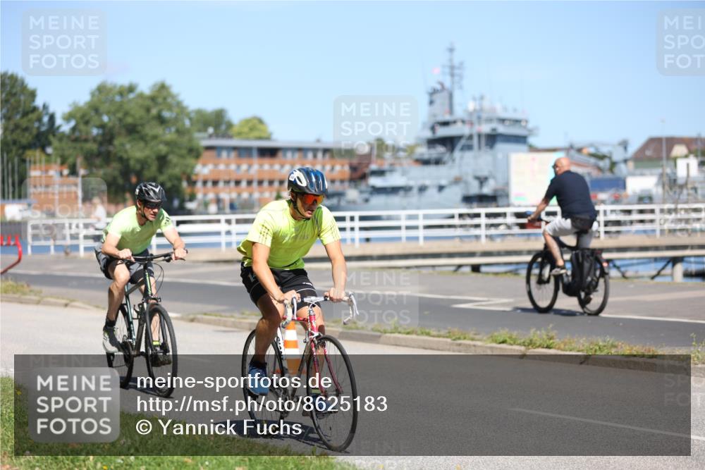 17.08.2025 - KN Förde Triathlon 2025 Yannick Fuchs http://msf.ph/oto/8625183 17.08.2025 11:44:26 Radfahren 291, 325, 328, 329, 330, 356, 371, 385, 616, 350, 642 meine-sportfotos.de