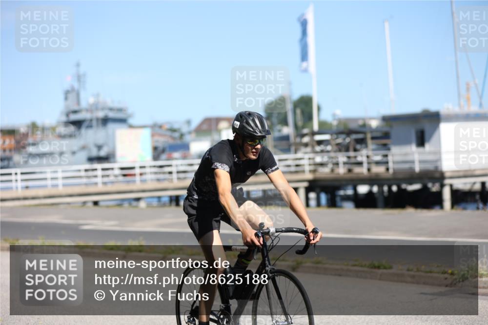 17.08.2025 - KN Förde Triathlon 2025 Yannick Fuchs http://msf.ph/oto/8625188 17.08.2025 11:44:29 Radfahren 291, 328, 330, 356, 379, 385, 616, 325, 329, 371 meine-sportfotos.de