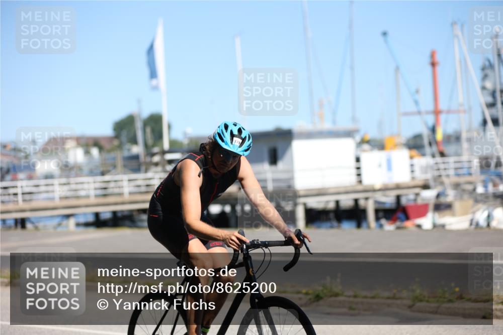 17.08.2025 - KN Förde Triathlon 2025 Yannick Fuchs http://msf.ph/oto/8625200 17.08.2025 11:44:37 Radfahren 291, 330, 356, 370, 375, 379, 328, 356, 385, 616 meine-sportfotos.de