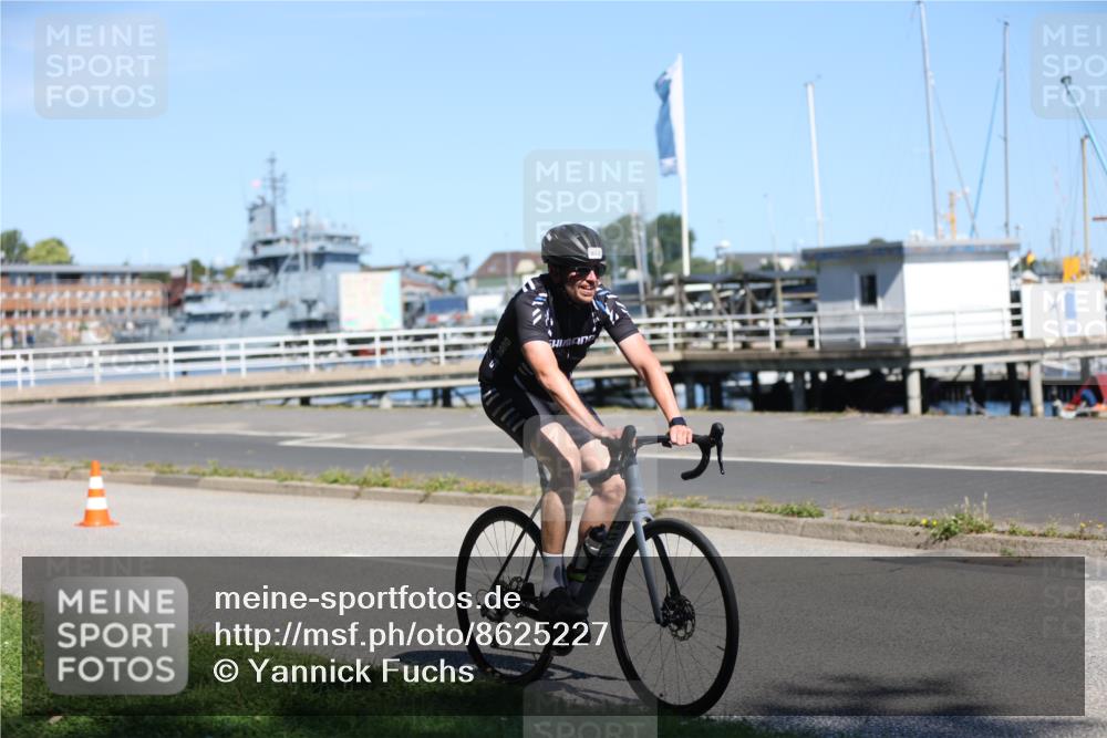 17.08.2025 - KN Förde Triathlon 2025 Yannick Fuchs http://msf.ph/oto/8625227 17.08.2025 11:45:32 Radfahren 348, 354, 360, 362, 613, 635, 638 meine-sportfotos.de
