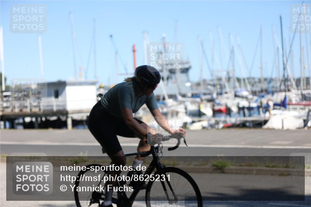 17.08.2025 - KN Förde Triathlon 2025 Yannick Fuchs http://msf.ph/oto/8625231 17.08.2025 11:45:33 Radfahren 348, 354, 360, 362, 613, 635, 638 meine-sportfotos.de