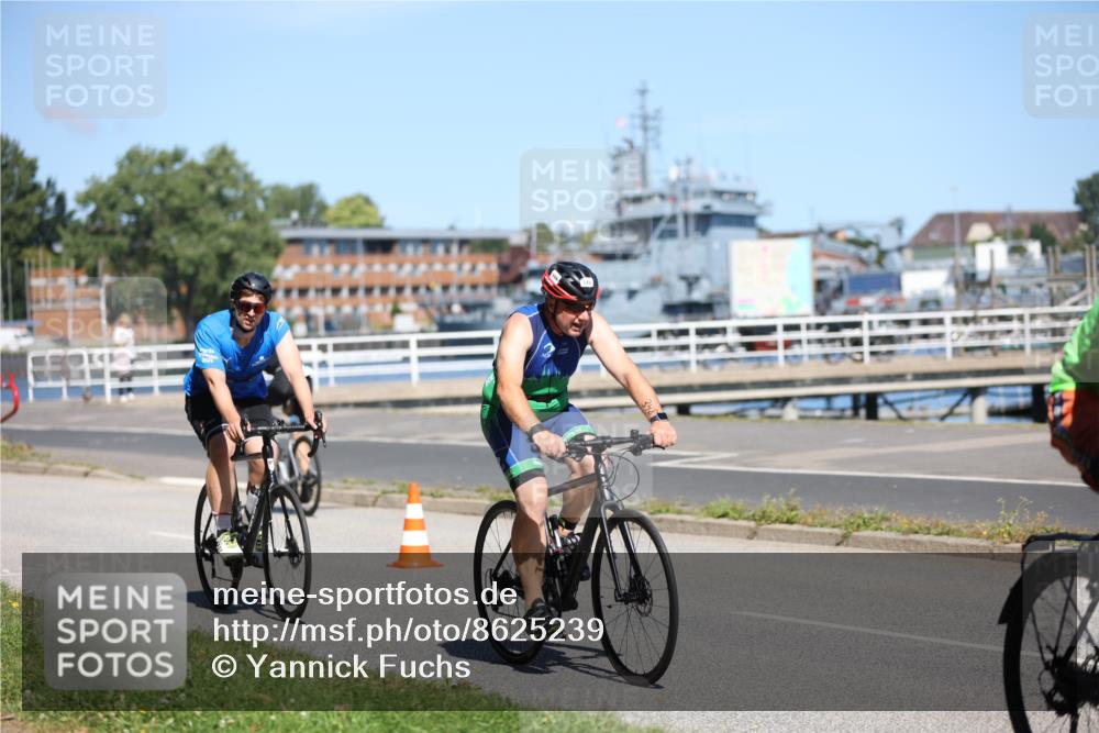 17.08.2025 - KN Förde Triathlon 2025 Yannick Fuchs http://msf.ph/oto/8625239 17.08.2025 11:45:40 Radfahren 348, 353, 360, 362, 635, 354, 613, 638 meine-sportfotos.de
