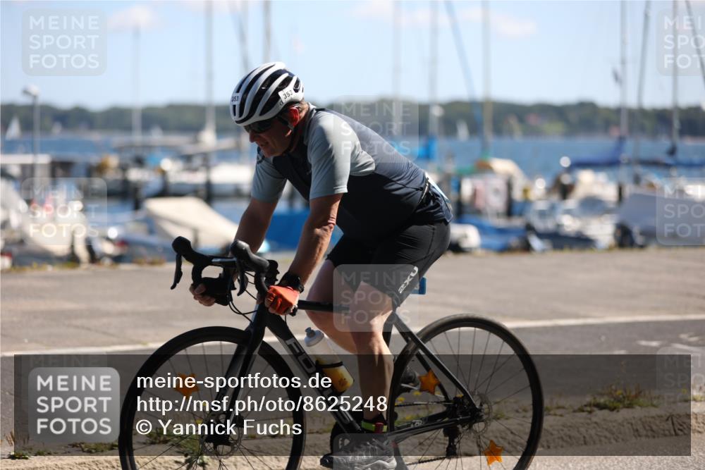 17.08.2025 - KN Förde Triathlon 2025 Yannick Fuchs http://msf.ph/oto/8625248 17.08.2025 11:45:48 Radfahren 353, 368, 374, 601, 629, 348, 360, 362, 635 meine-sportfotos.de