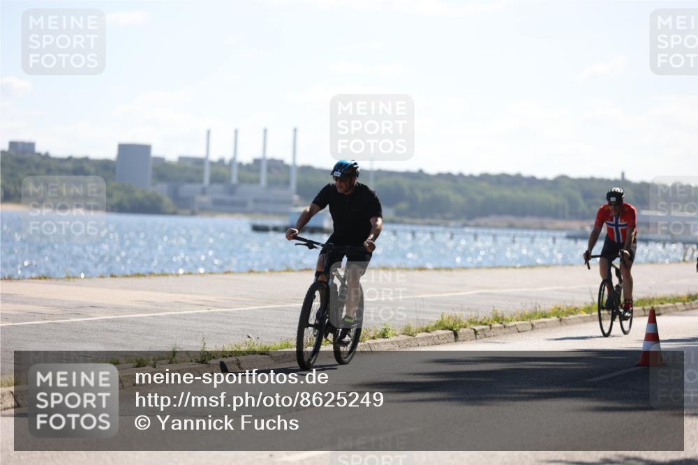 17.08.2025 - KN Förde Triathlon 2025 Yannick Fuchs http://msf.ph/oto/8625249 17.08.2025 11:45:50 Radfahren 311, 353, 368, 374, 601, 629, 348, 353, 360 meine-sportfotos.de