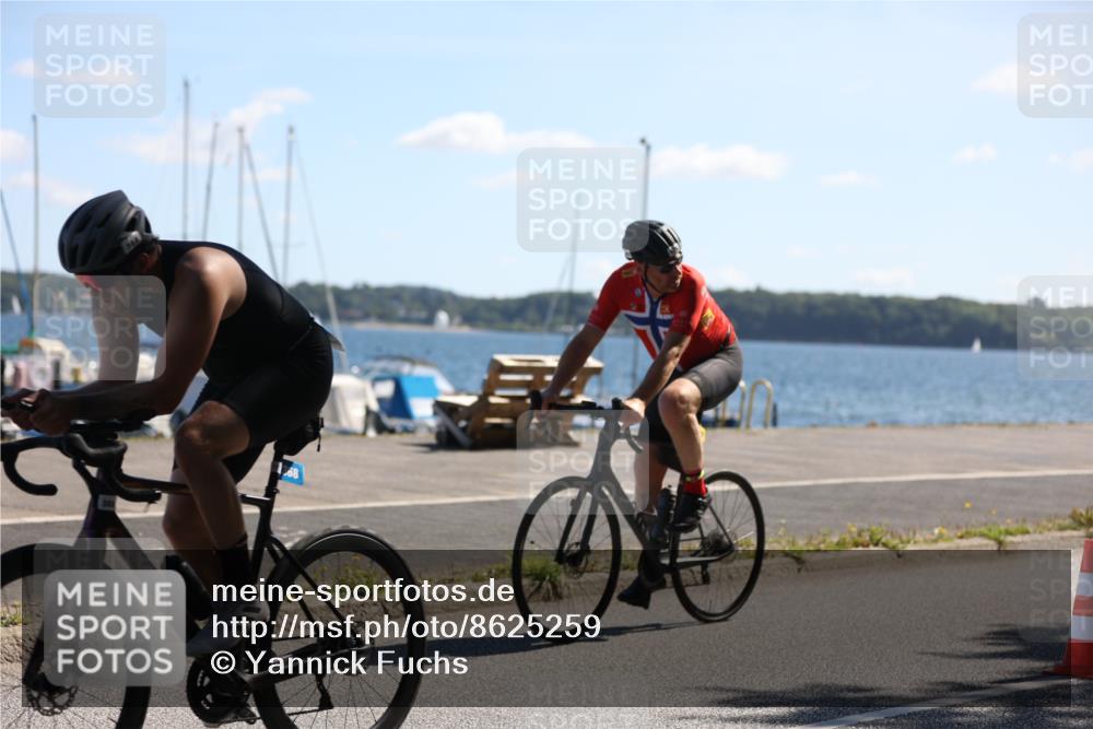 17.08.2025 - KN Förde Triathlon 2025 Yannick Fuchs http://msf.ph/oto/8625259 17.08.2025 11:45:53 Radfahren 311, 368, 372, 374, 601, 619, 629, 353 meine-sportfotos.de