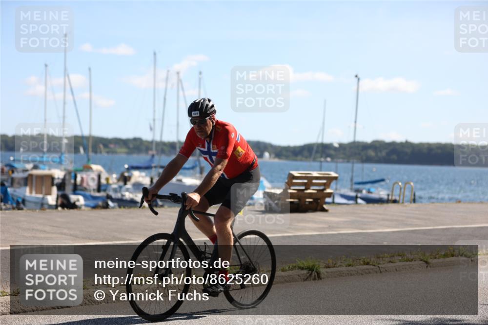 17.08.2025 - KN Förde Triathlon 2025 Yannick Fuchs http://msf.ph/oto/8625260 17.08.2025 11:45:54 Radfahren 311, 368, 372, 374, 601, 619, 629, 353 meine-sportfotos.de