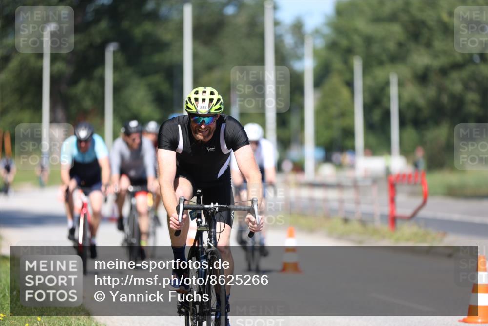 17.08.2025 - KN Förde Triathlon 2025 Yannick Fuchs http://msf.ph/oto/8625266 17.08.2025 11:46:05 Radfahren 326, 328, 329, 350, 363, 371, 372, 609, 619, 311, 372, 374, 619 meine-sportfotos.de