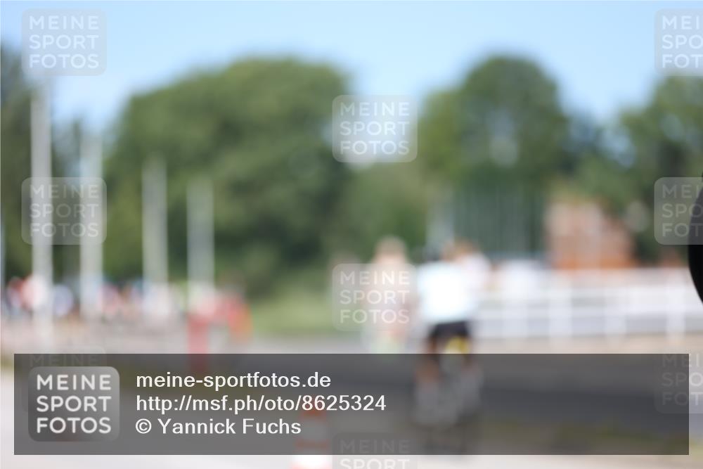17.08.2025 - KN Förde Triathlon 2025 Yannick Fuchs http://msf.ph/oto/8625324 17.08.2025 11:47:28 Radfahren 285, 353, 354, 368, 614, 624, 629, 630, 635, 639, 354, 623, 639 meine-sportfotos.de