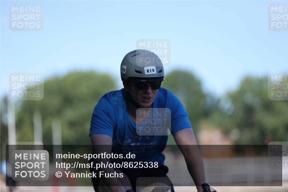 17.08.2025 - KN Förde Triathlon 2025 Yannick Fuchs http://msf.ph/oto/8625338 17.08.2025 11:47:45 Radfahren 352, 361, 372, 601, 609, 619, 626, 636, 382, 624 meine-sportfotos.de
