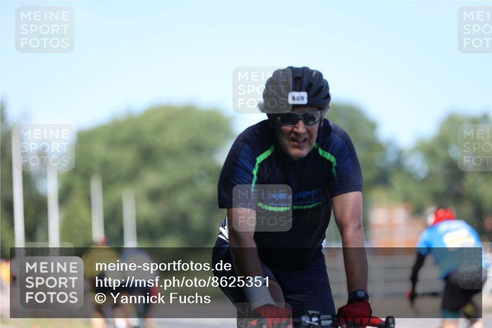 17.08.2025 - KN Förde Triathlon 2025 Yannick Fuchs http://msf.ph/oto/8625351 17.08.2025 11:47:52 Radfahren 326, 352, 372, 601, 609, 627, 636, 361, 619, 626, 636 meine-sportfotos.de