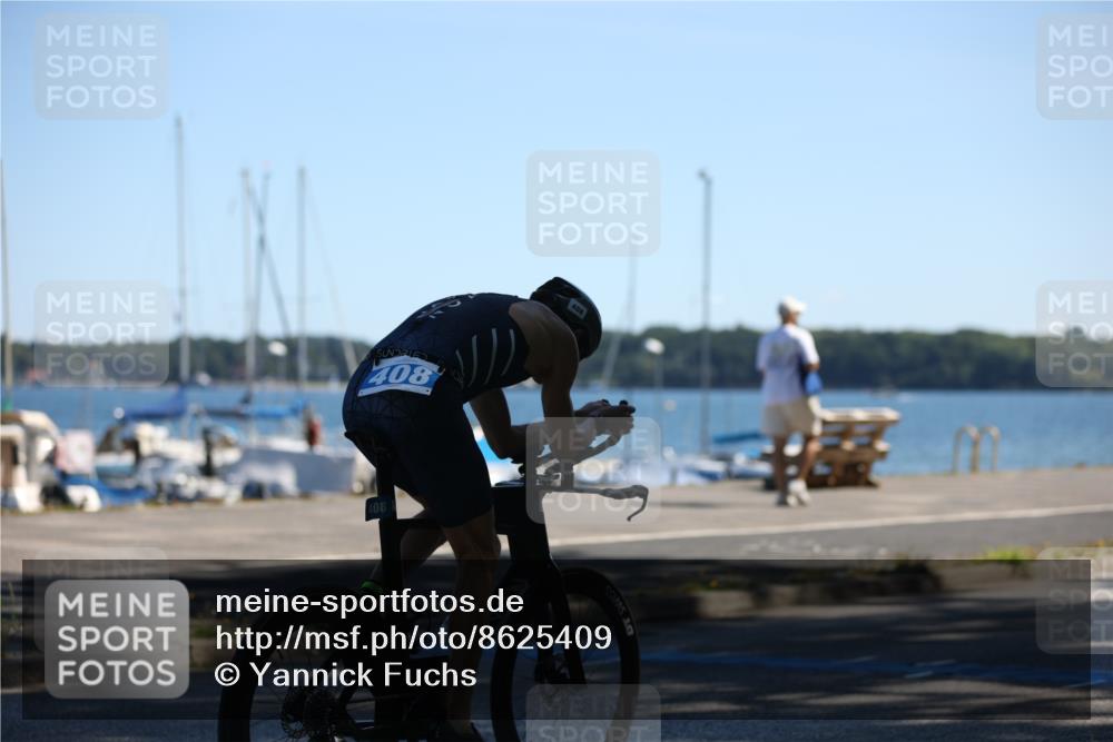 17.08.2025 - KN Förde Triathlon 2025 Yannick Fuchs http://msf.ph/oto/8625409 17.08.2025 12:43:29 Radfahren 402, 408 meine-sportfotos.de