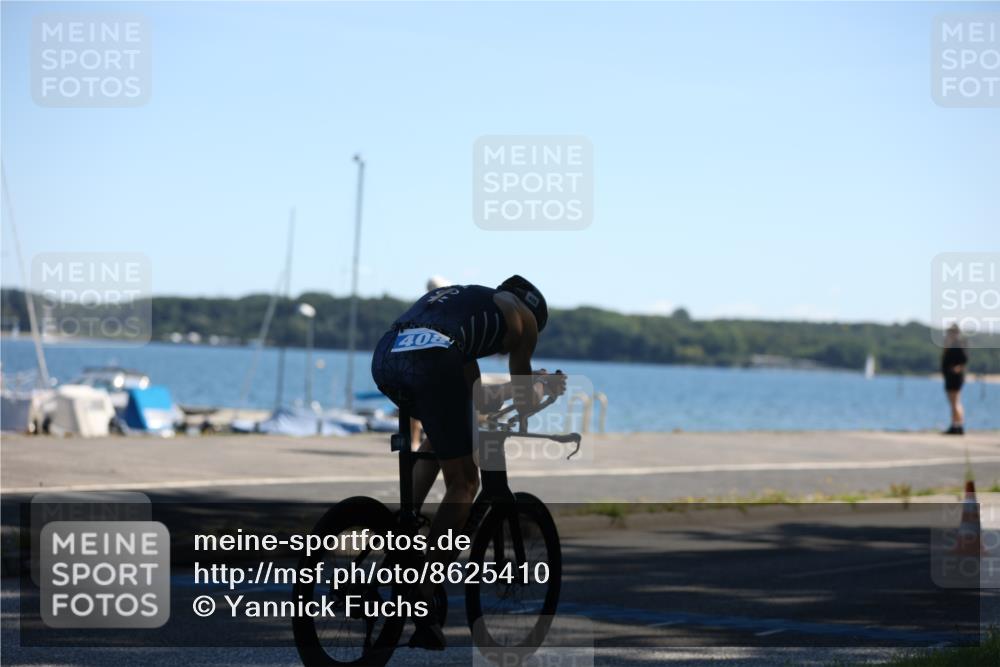 17.08.2025 - KN Förde Triathlon 2025 Yannick Fuchs http://msf.ph/oto/8625410 17.08.2025 12:43:29 Radfahren 402, 408 meine-sportfotos.de