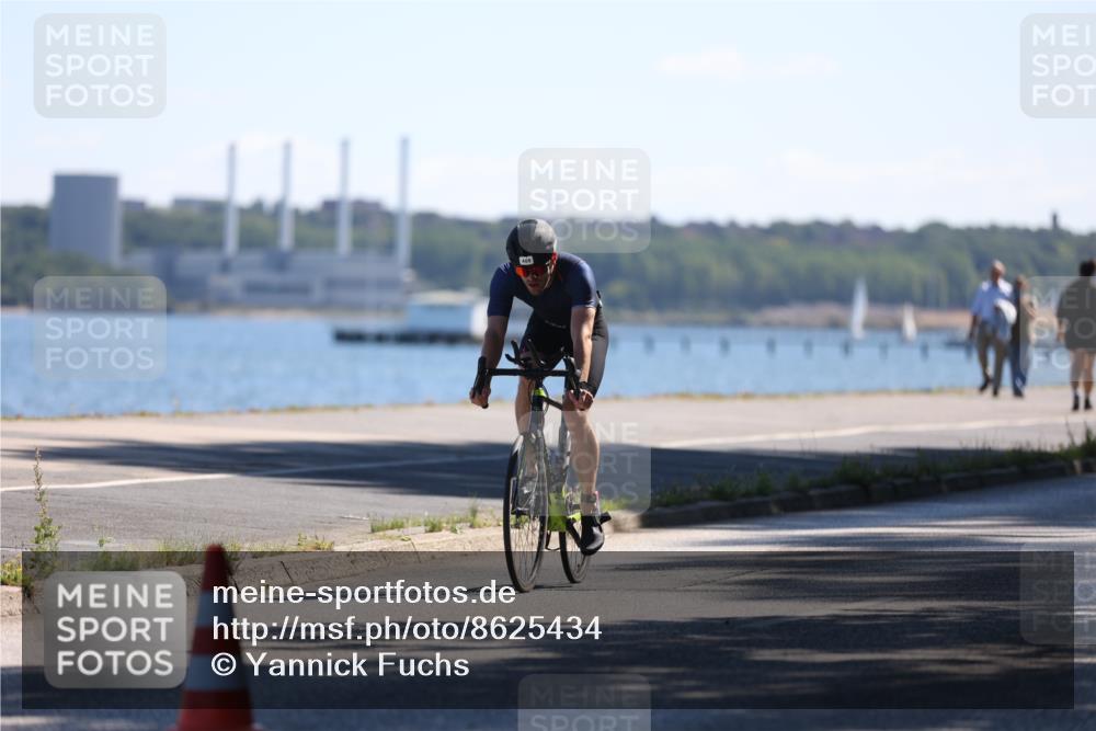17.08.2025 - KN Förde Triathlon 2025 Yannick Fuchs http://msf.ph/oto/8625434 17.08.2025 12:44:26 Radfahren 409 meine-sportfotos.de