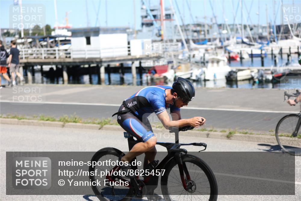 17.08.2025 - KN Förde Triathlon 2025 Yannick Fuchs http://msf.ph/oto/8625457 17.08.2025 12:46:26 Radfahren 406, 414, 418, 548 meine-sportfotos.de