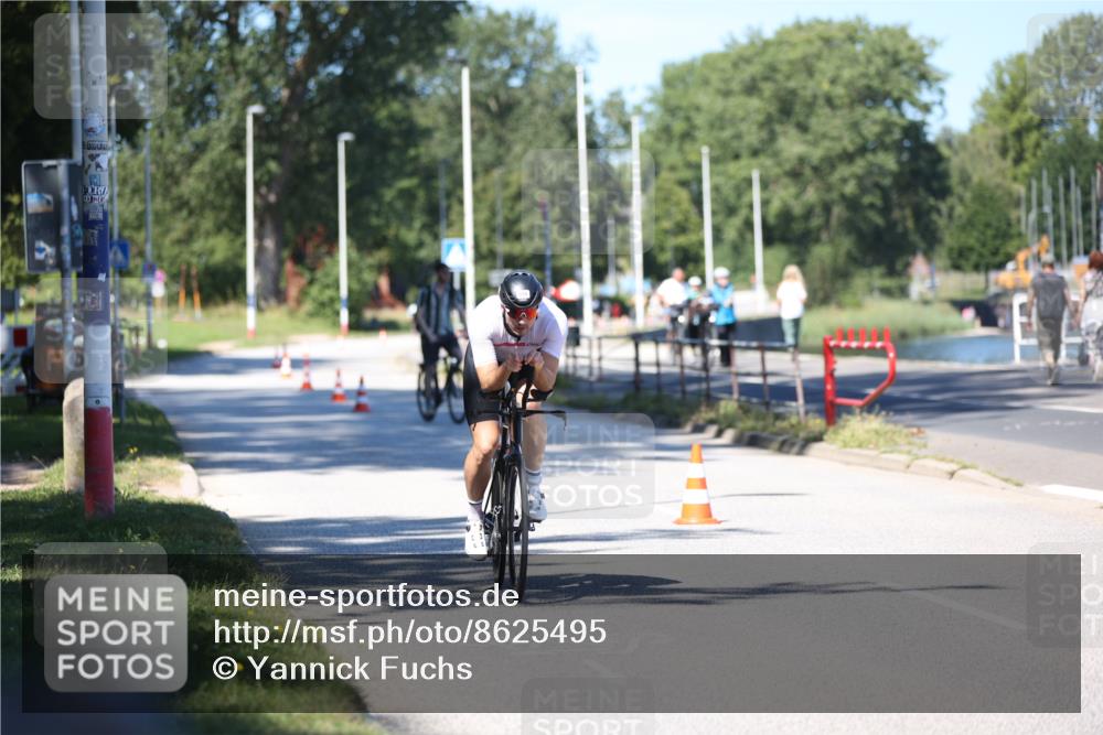 17.08.2025 - KN Förde Triathlon 2025 Yannick Fuchs http://msf.ph/oto/8625495 17.08.2025 12:48:56 Radfahren 415 meine-sportfotos.de
