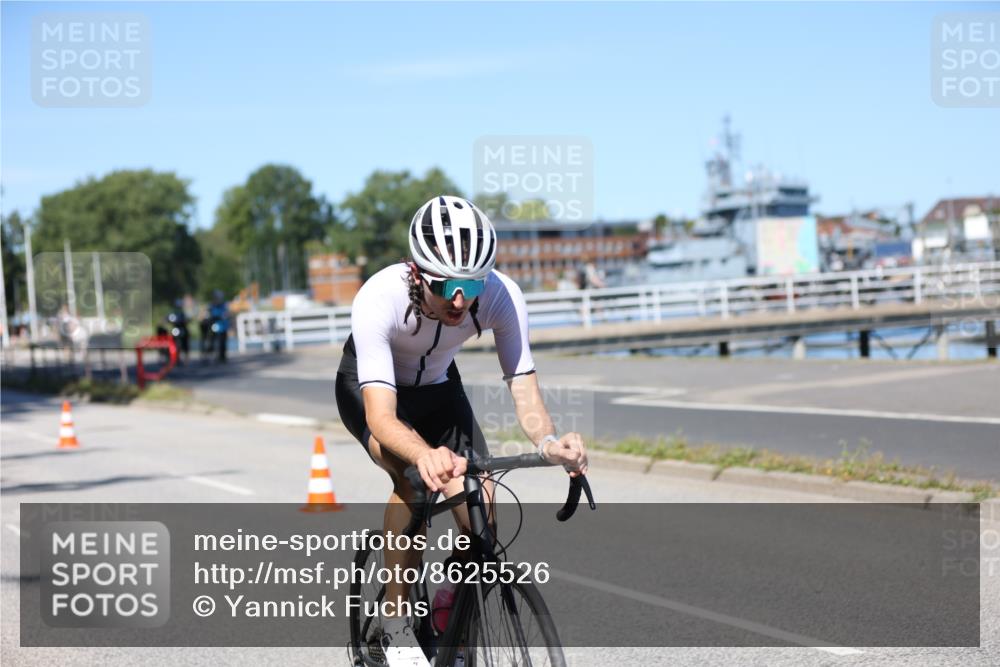 17.08.2025 - KN Förde Triathlon 2025 Yannick Fuchs http://msf.ph/oto/8625526 17.08.2025 12:49:18 Radfahren 419, 423, 441, 422 meine-sportfotos.de