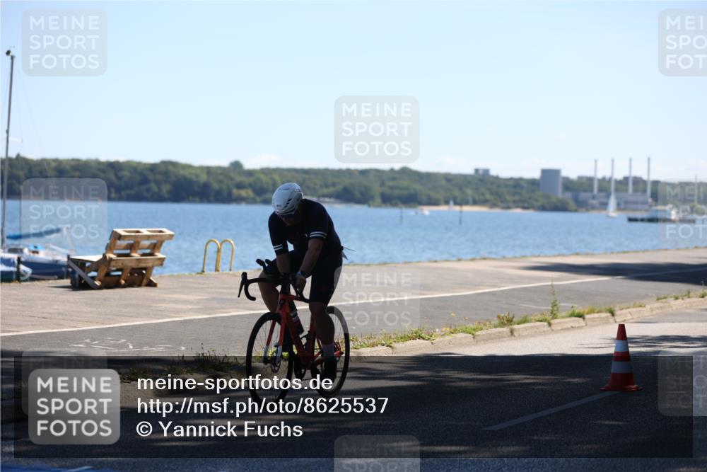 17.08.2025 - KN Förde Triathlon 2025 Yannick Fuchs http://msf.ph/oto/8625537 17.08.2025 12:49:27 Radfahren 413, 417, 441, 419, 423 meine-sportfotos.de