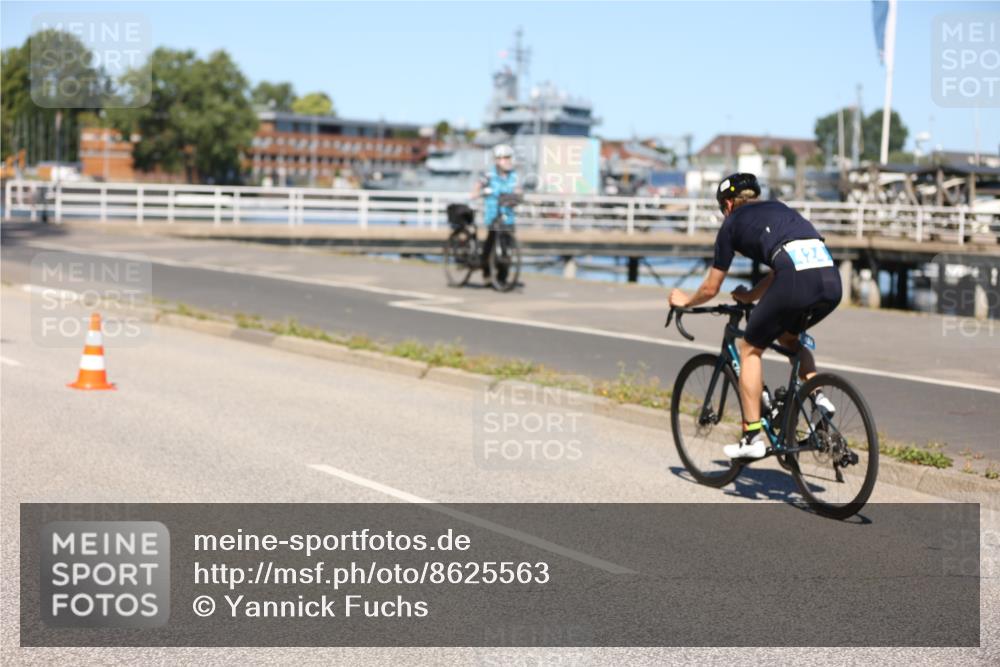 17.08.2025 - KN Förde Triathlon 2025 Yannick Fuchs http://msf.ph/oto/8625563 17.08.2025 12:49:41 Radfahren 424, 447, 424 meine-sportfotos.de