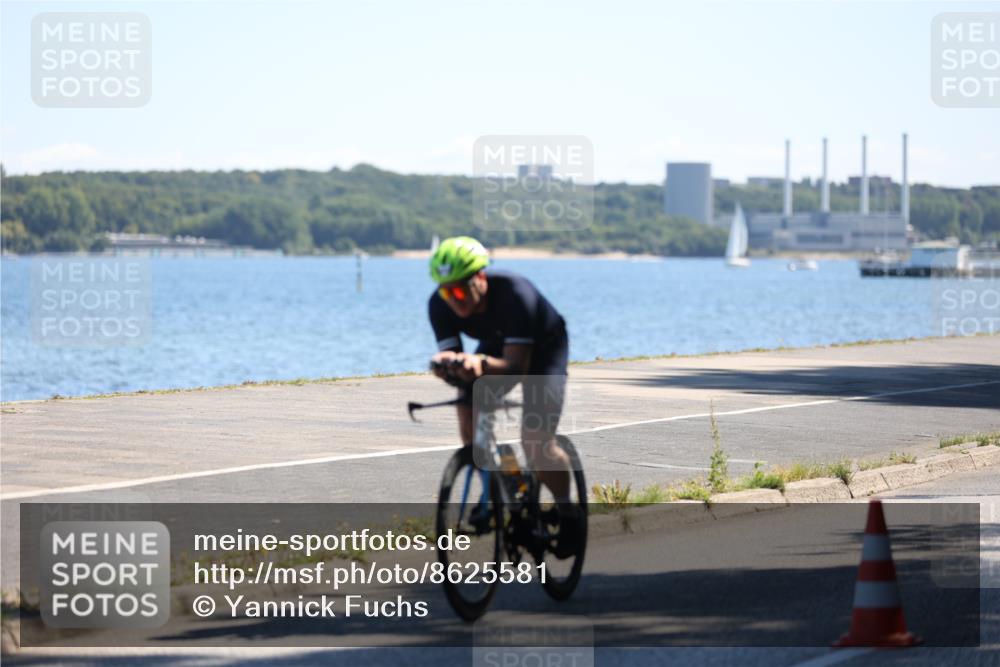 17.08.2025 - KN Förde Triathlon 2025 Yannick Fuchs http://msf.ph/oto/8625581 17.08.2025 12:49:58 Radfahren 431, 457 meine-sportfotos.de