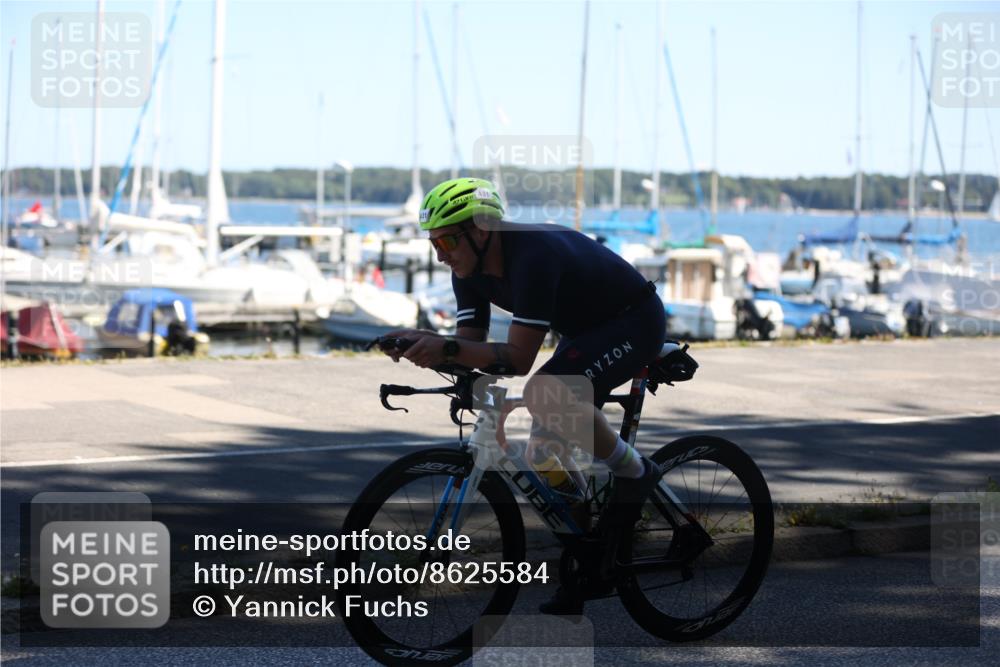 17.08.2025 - KN Förde Triathlon 2025 Yannick Fuchs http://msf.ph/oto/8625584 17.08.2025 12:49:59 Radfahren 431, 457 meine-sportfotos.de