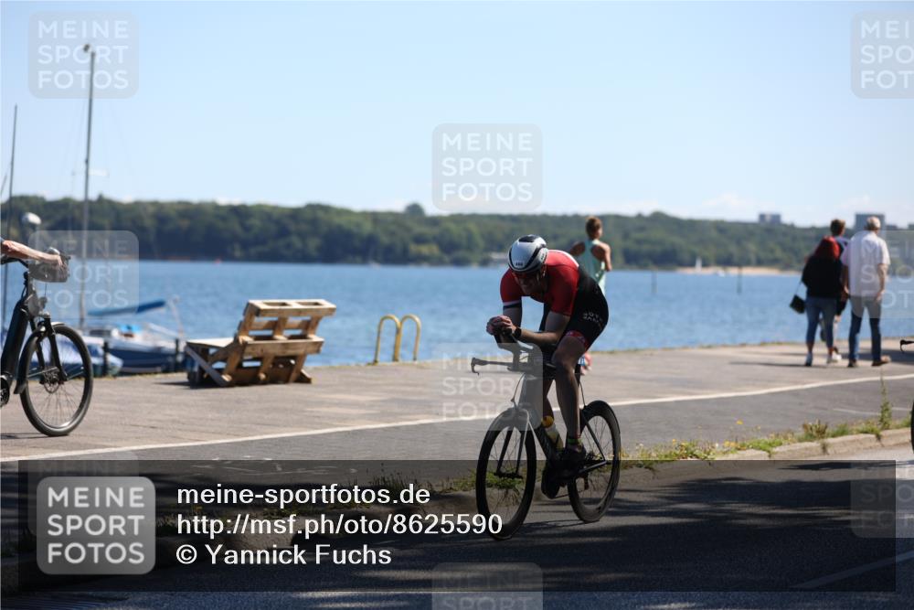 17.08.2025 - KN Förde Triathlon 2025 Yannick Fuchs http://msf.ph/oto/8625590 17.08.2025 12:50:11 Radfahren 408, 440, 442, 466 meine-sportfotos.de