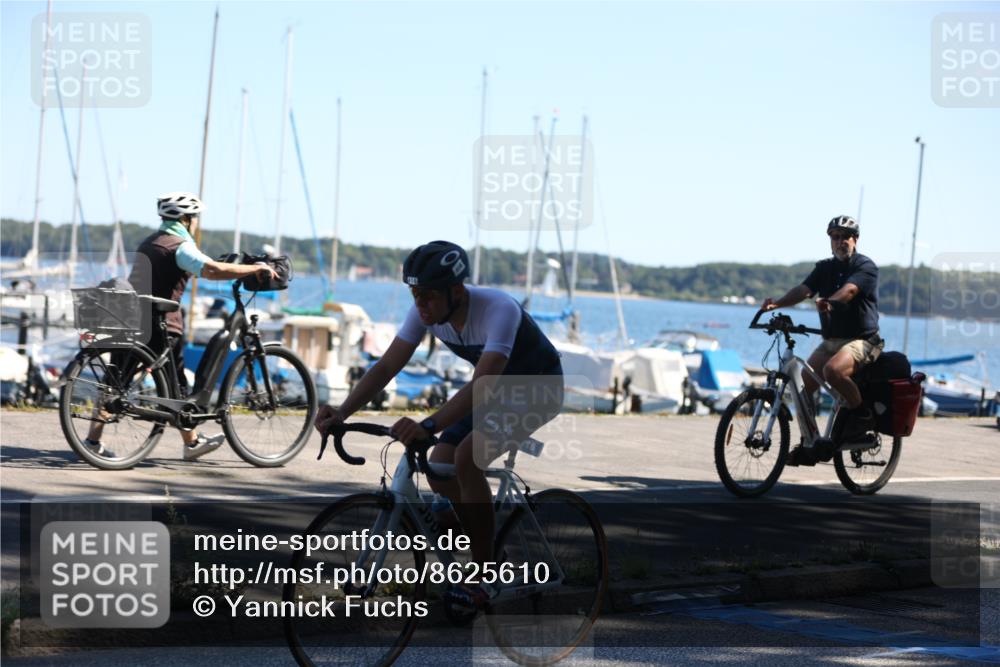 17.08.2025 - KN Förde Triathlon 2025 Yannick Fuchs http://msf.ph/oto/8625610 17.08.2025 12:50:23 Radfahren 395, 416, 433, 440 meine-sportfotos.de