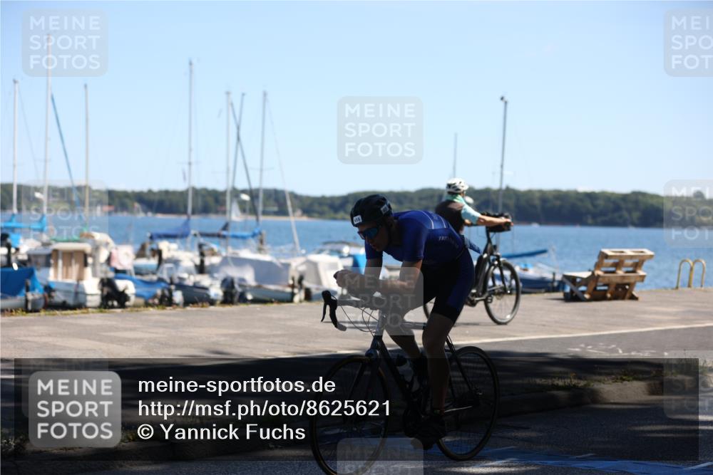 17.08.2025 - KN Förde Triathlon 2025 Yannick Fuchs http://msf.ph/oto/8625621 17.08.2025 12:50:28 Radfahren 395, 433, 450, 416, 440 meine-sportfotos.de