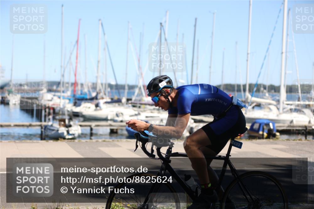 17.08.2025 - KN Förde Triathlon 2025 Yannick Fuchs http://msf.ph/oto/8625624 17.08.2025 12:50:28 Radfahren 395, 433, 450, 416, 440 meine-sportfotos.de